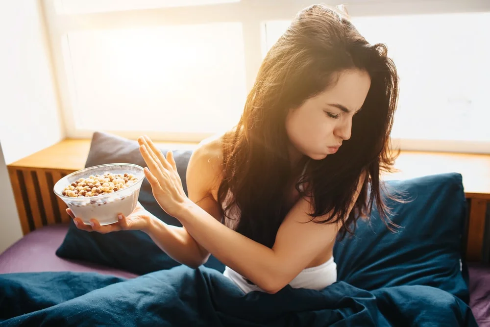 Why Do I Feel Sick Every Time I Eat But Not Vomit?
